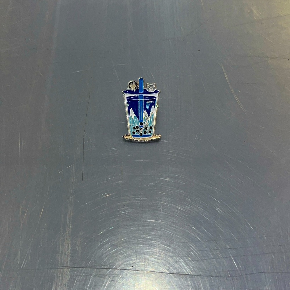 Demon Slayer Inosuke Boba Pin